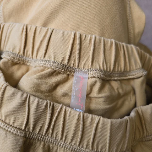 Free People Movement Hot Shot Pants Camel - Picture 6 of 7
